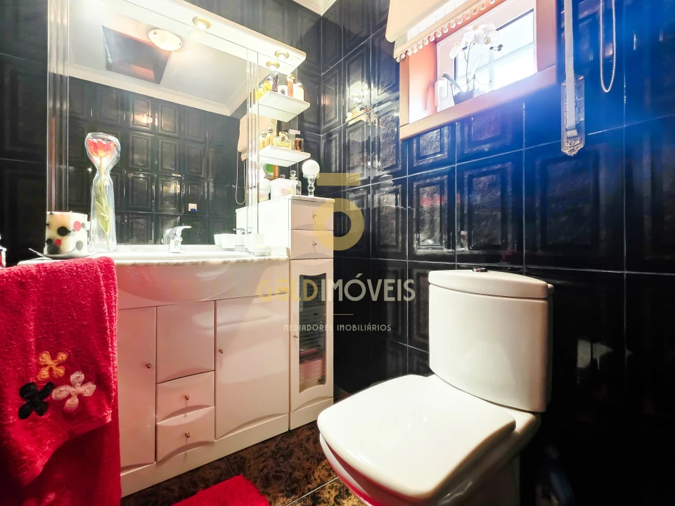 Moradia T4 para Venda em Galegos Foto 25