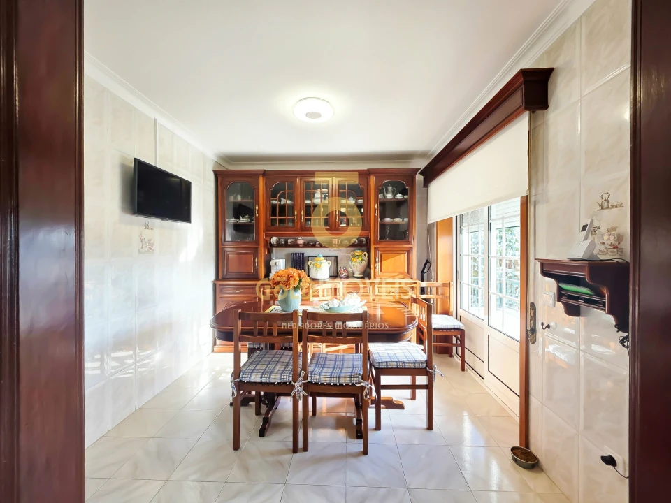 Moradia T4 para Venda em Galegos Foto 4