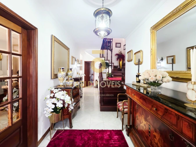 Moradia T4 para Venda em Galegos Foto 8