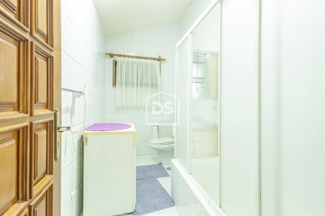 Moradia T3 para Venda em Penafiel Foto 16