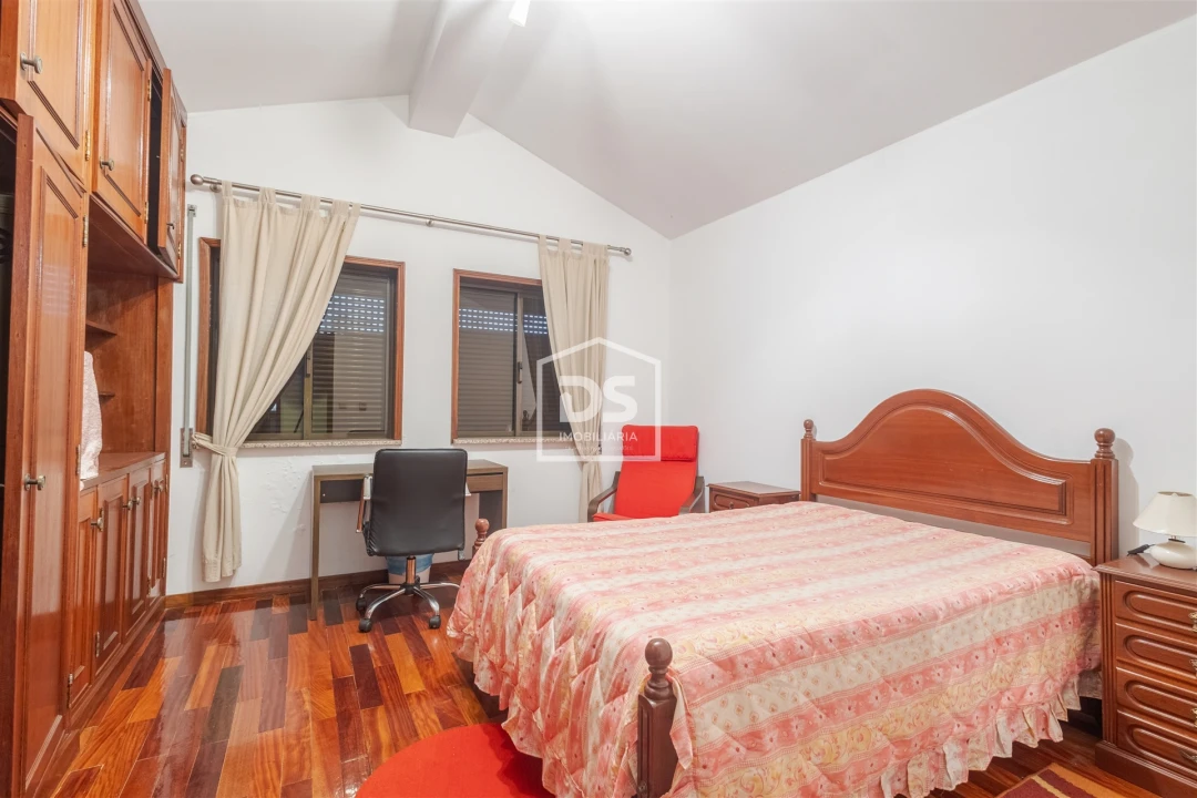 Moradia T3 para Venda em Penafiel Foto 17