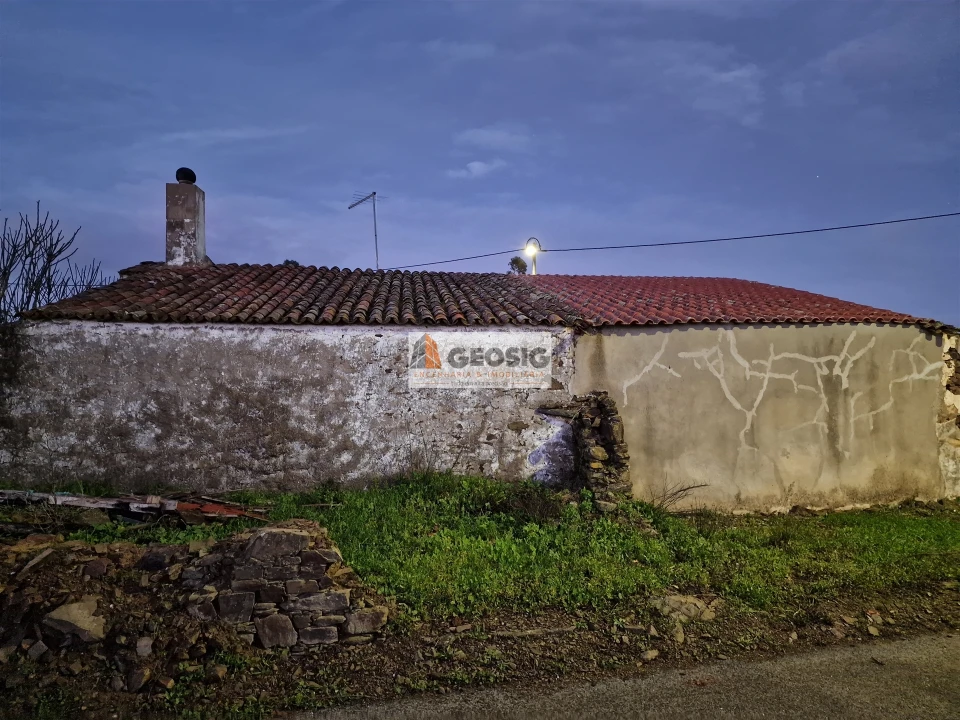 Moradia T1 para Venda em Santa Cruz Foto 9