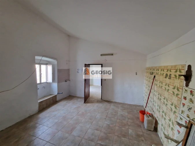 Moradia T1 para Venda em Santa Cruz Foto 5