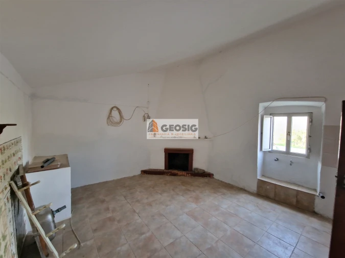 Moradia T1 para Venda em Santa Cruz Foto 2