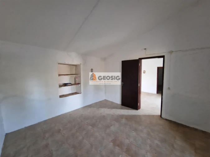 Moradia T1 para Venda em Santa Cruz Foto 8