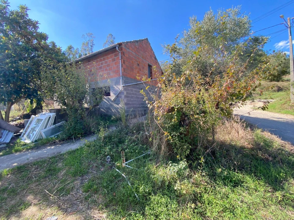 Moradia T3 para Venda em Espite Foto 14