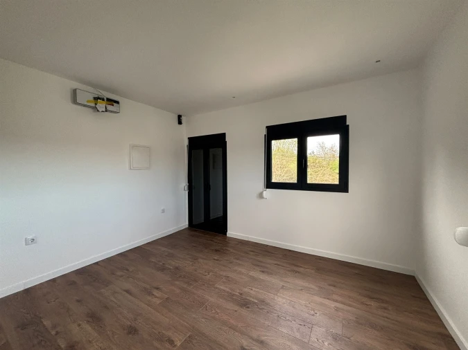 Moradia T3 para Venda em Espite Foto 7