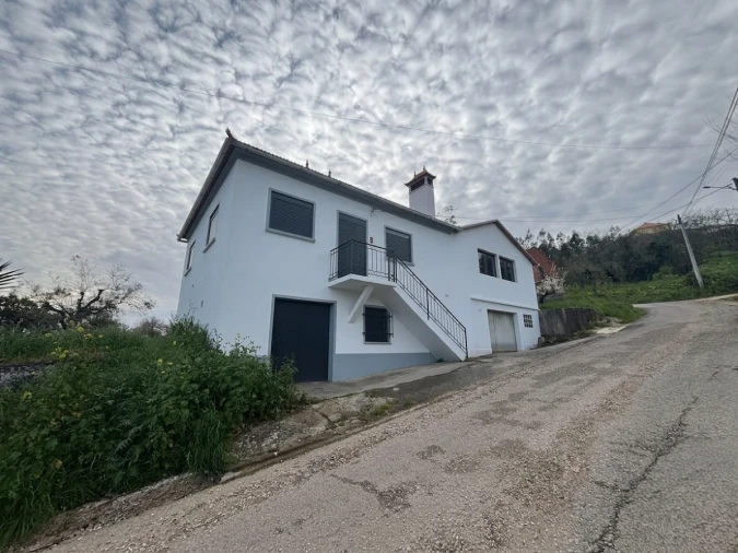 Moradia T3 para Venda em Espite Foto 1