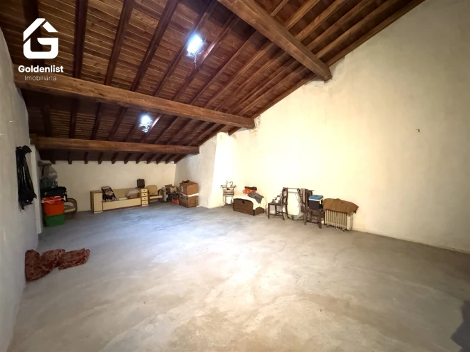 Moradia T4 para Venda em Espírito Santo, Nossa Senhora da Graça e São Simão Foto 27