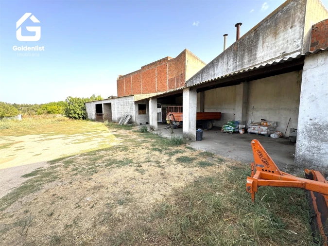 Moradia T4 para Venda em Espírito Santo, Nossa Senhora da Graça e São Simão Foto 35