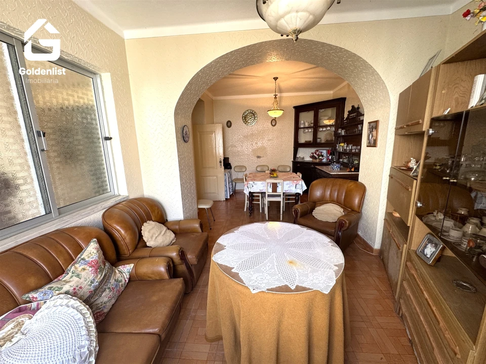 Moradia T4 para Venda em Espírito Santo, Nossa Senhora da Graça e São Simão Foto 17