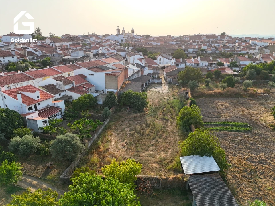 Moradia T4 para Venda em Espírito Santo, Nossa Senhora da Graça e São Simão Foto 5