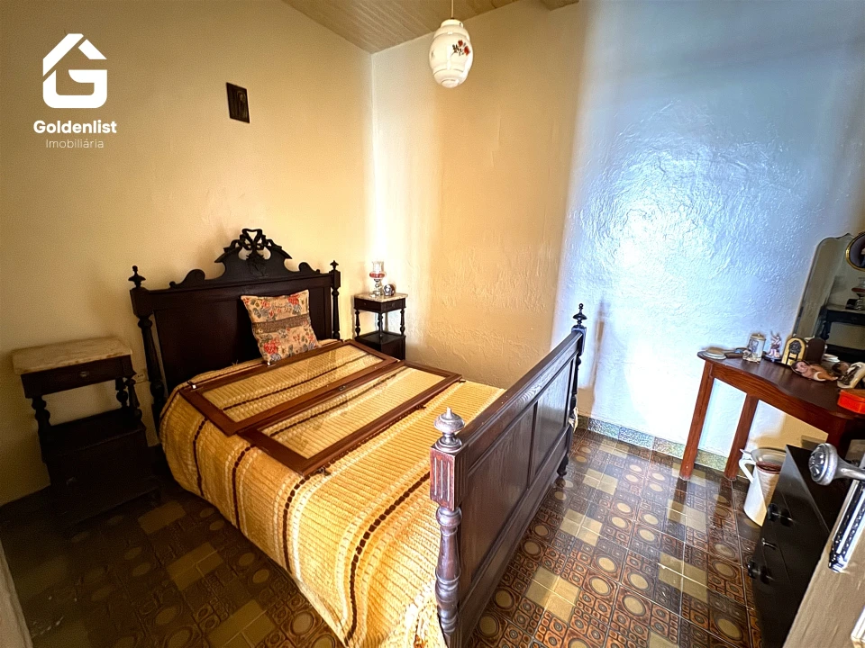 Moradia T4 para Venda em Espírito Santo, Nossa Senhora da Graça e São Simão Foto 10