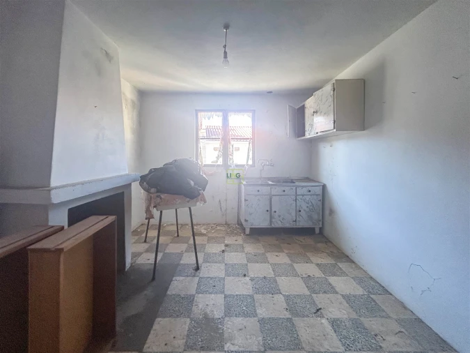 Moradia T2 para Venda em Benquerença Foto 24