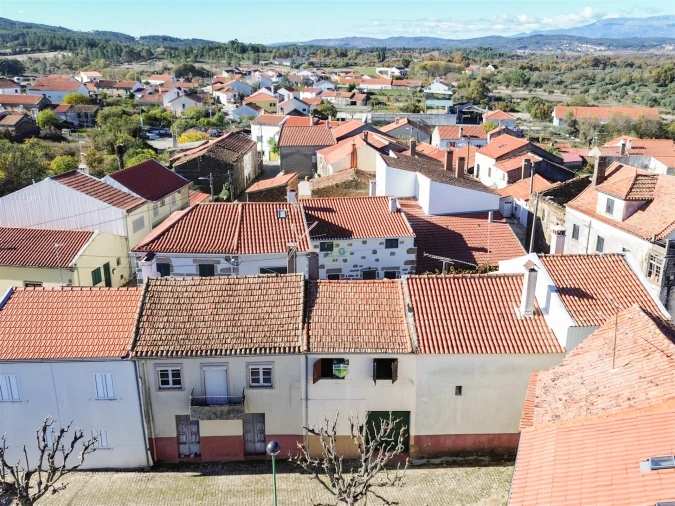 Moradia T2 para Venda em Benquerença Foto 13