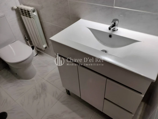 Apartamento T2 para Venda em Repeses e São Salvador Foto 18