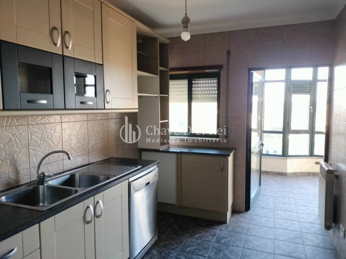 Apartamento T2 para Venda em Repeses e São Salvador Foto 10