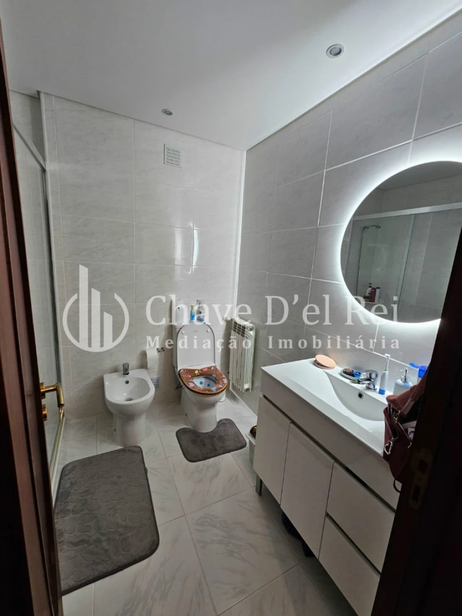 Apartamento T2 para Venda em Repeses e São Salvador Foto 5