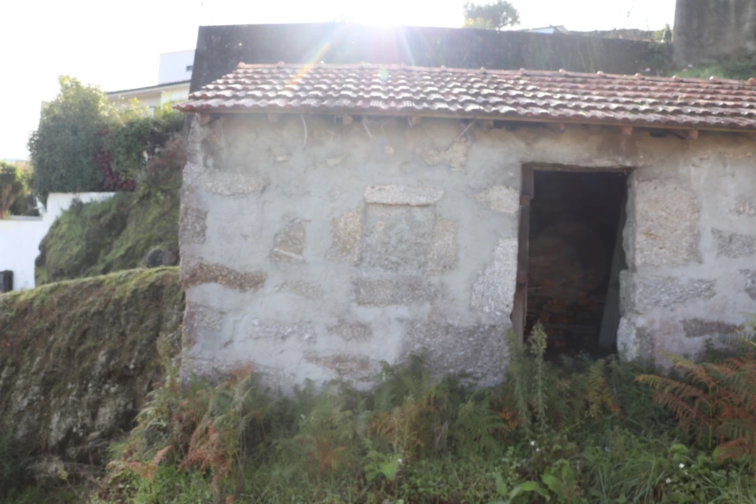 Moradia T2 para Venda em Rebordões Foto 2