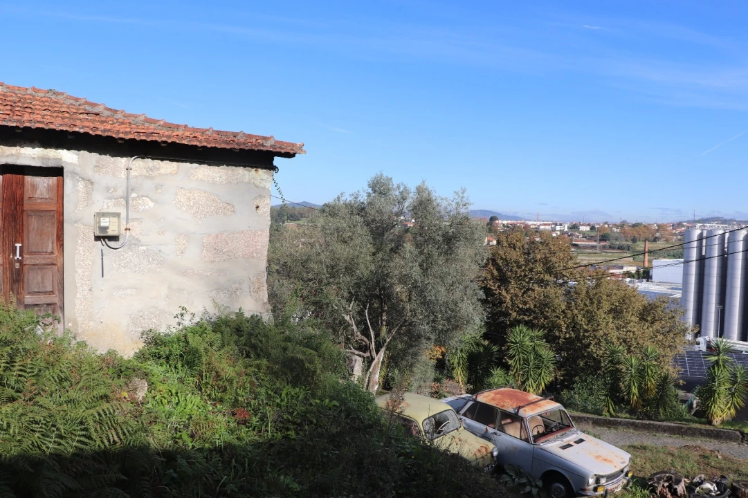 Moradia T2 para Venda em Rebordões Foto 10