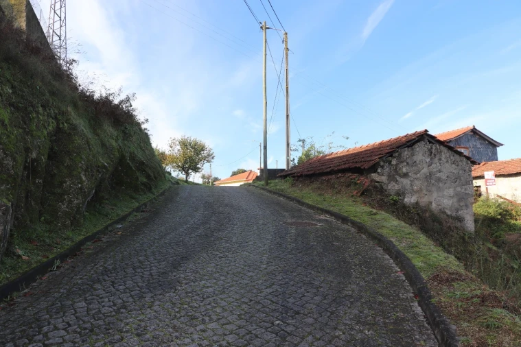 Moradia T2 para Venda em Rebordões Foto 8