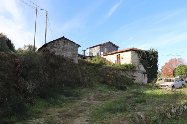 Moradia T2 para Venda em Rebordões Foto 19