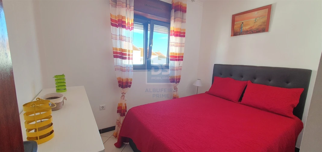 Apartamento T2 para Venda em Albufeira e Olhos de Água Foto 5
