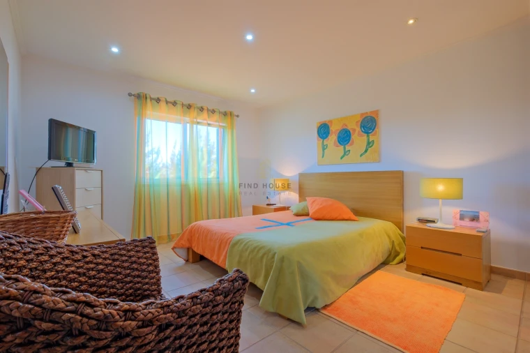 Moradia T4 para Venda em Castanheira do Ribatejo e Cachoeiras Foto 40