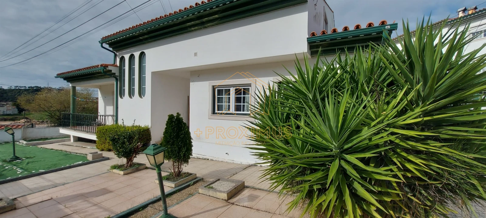 Moradia T4 para Venda em Tavarede Foto 3