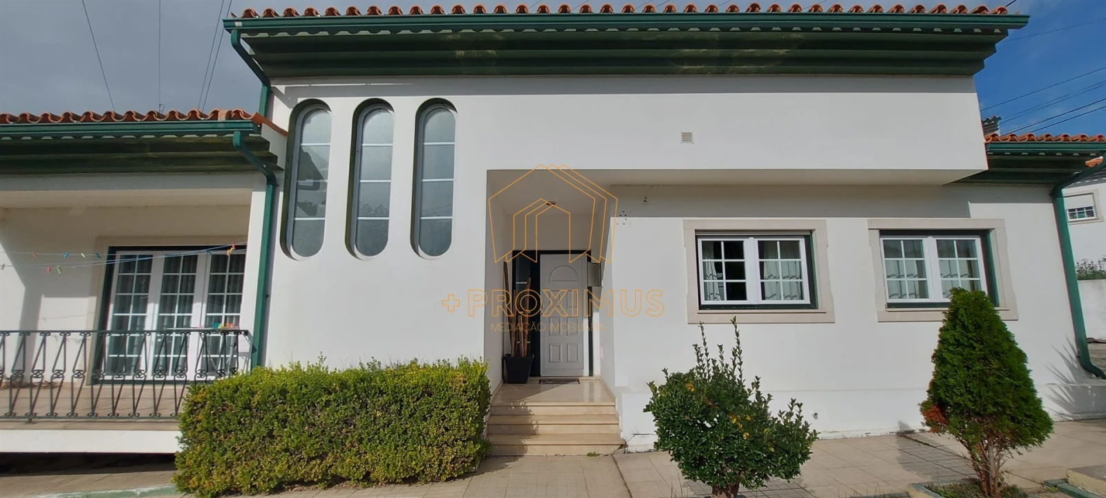 Moradia T4 para Venda em Tavarede Foto 1