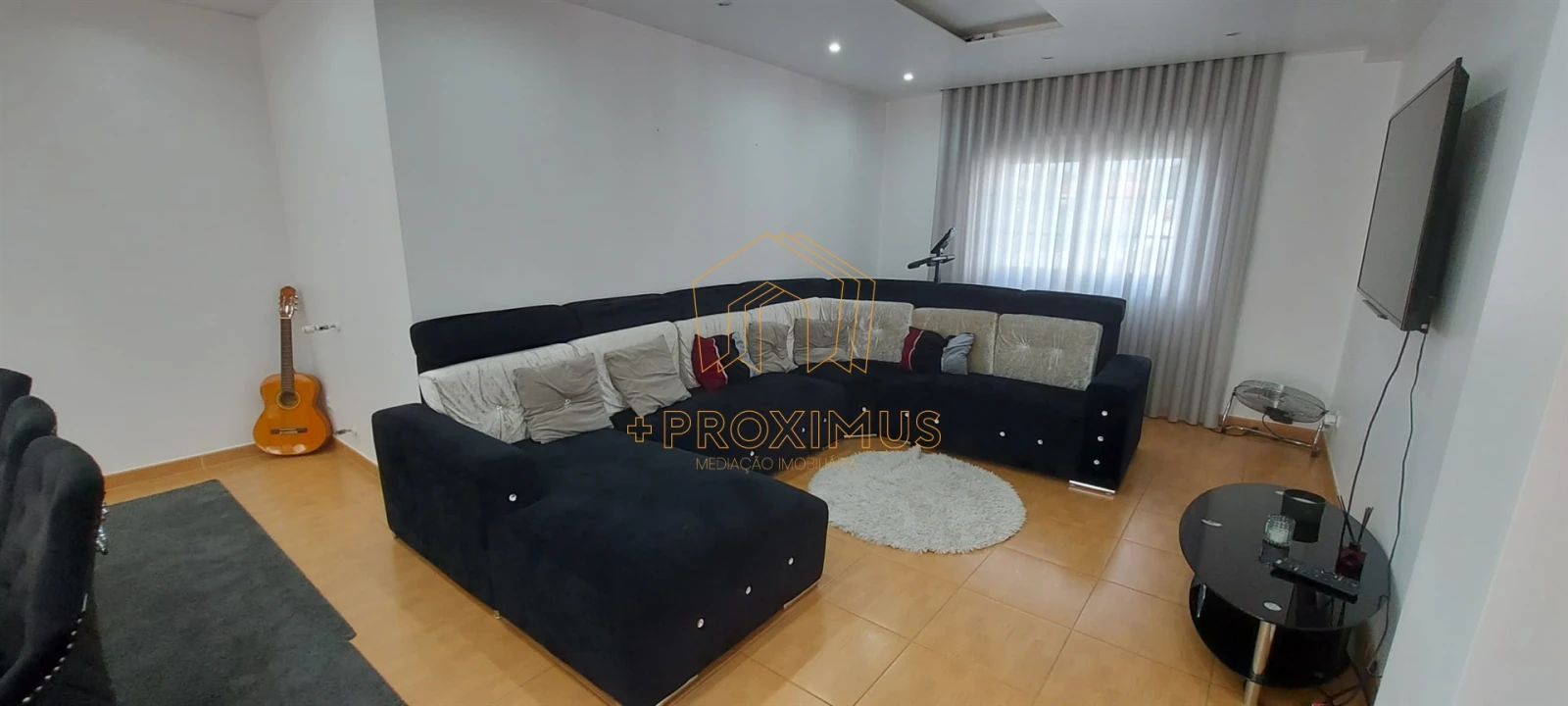 Moradia T4 para Venda em Tavarede Foto 13