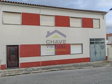 Moradia T7 para Venda em Bombarral e Vale Covo