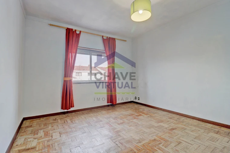 Moradia T7 para Venda em Bombarral e Vale Covo Foto 3