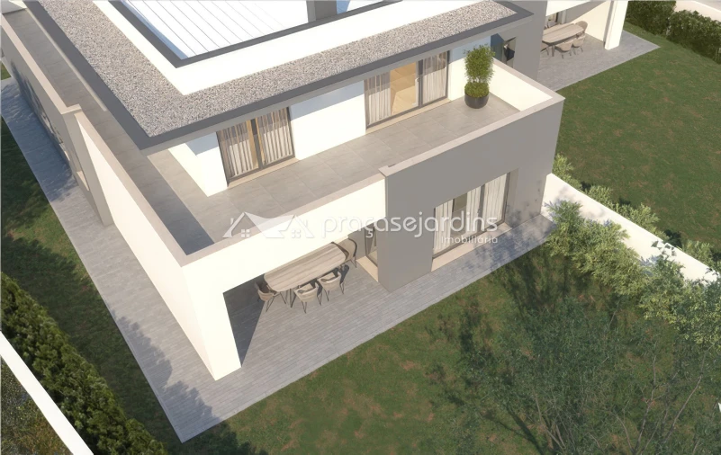 Moradia T4 para Venda em Colmeias e Memória Foto 10