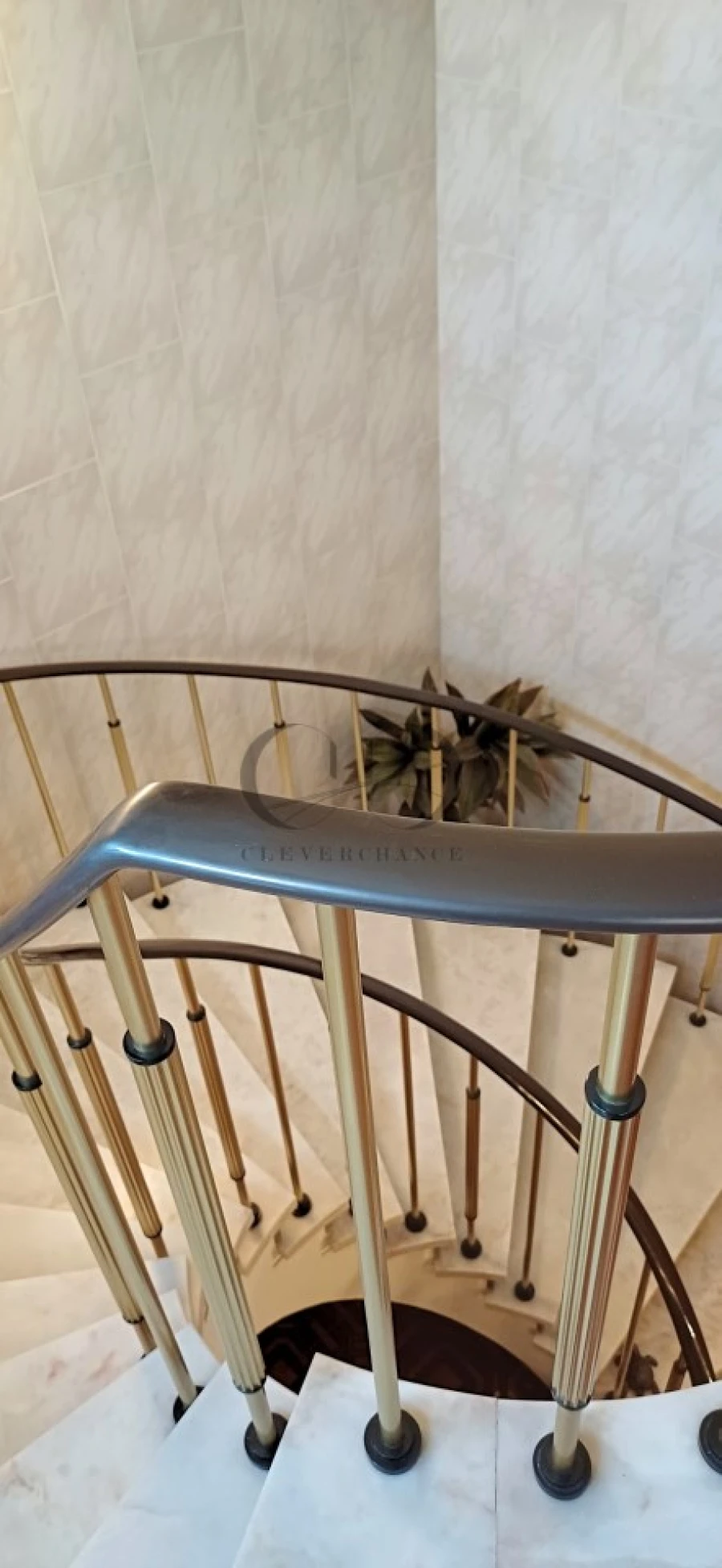 Moradia T4 para Venda em Fânzeres e São Pedro da Cova Foto 16