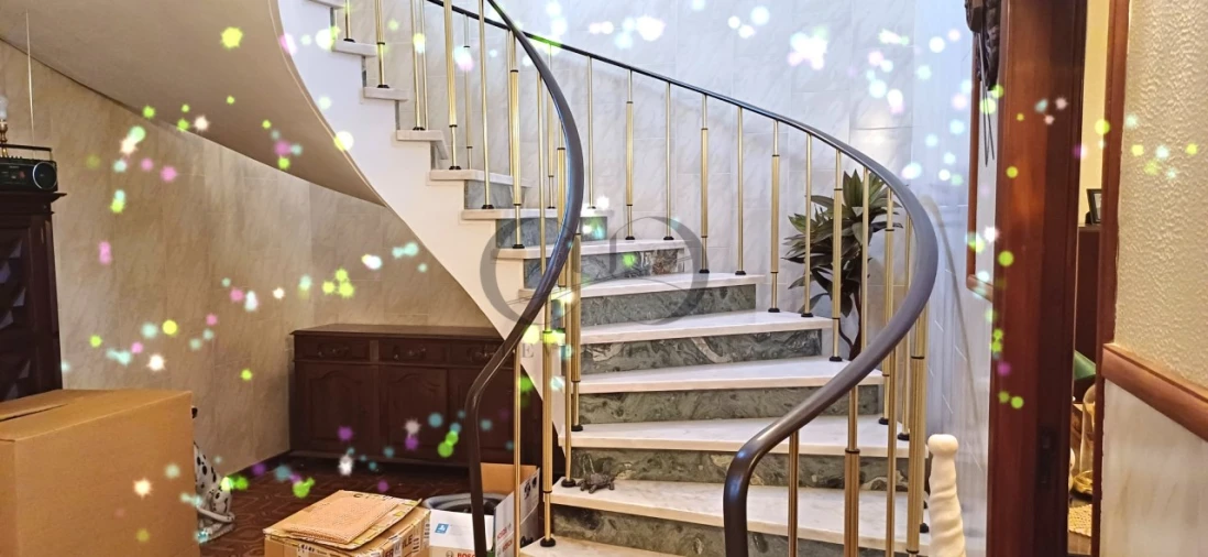 Moradia T4 para Venda em Fânzeres e São Pedro da Cova Foto 6