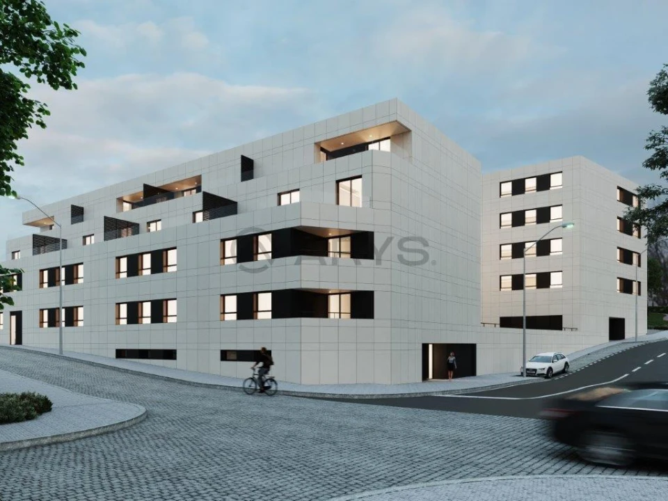 Apartamento T2 para Venda em Lordelo do Ouro e Massarelos Foto 2