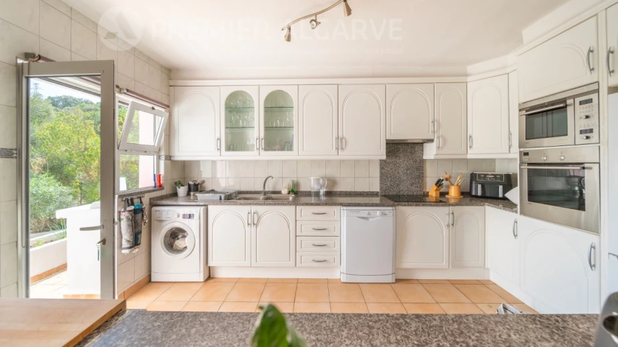 Moradia T4 para Venda em São Brás de Alportel Foto 11