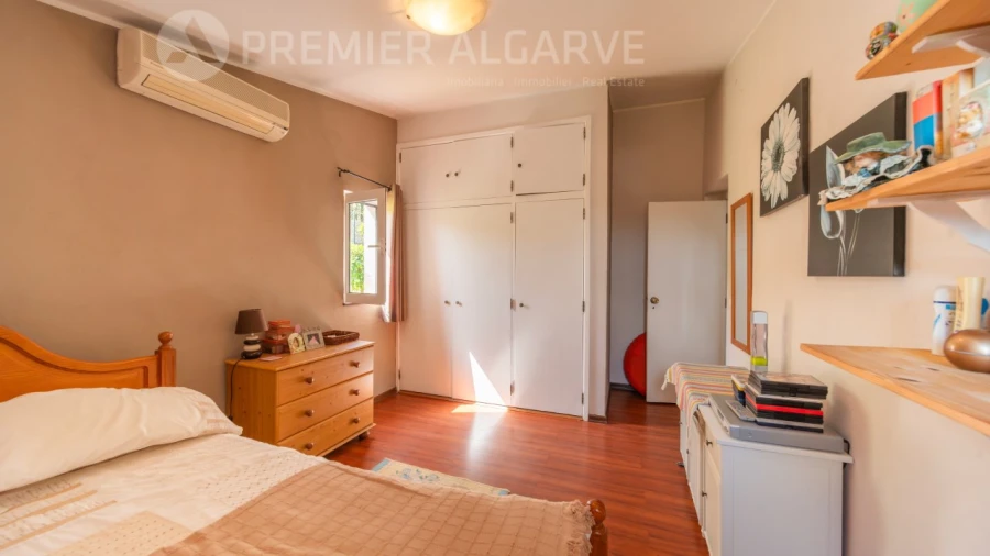 Moradia T4 para Venda em São Brás de Alportel Foto 14