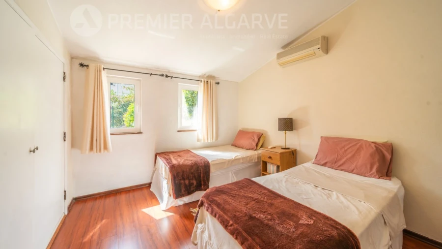 Moradia T4 para Venda em São Brás de Alportel Foto 16