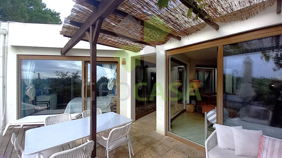 Moradia T3 para Arrendamento em Santa Maria e São Miguel, São Martinho, São Pedro Penaferrim Foto 13