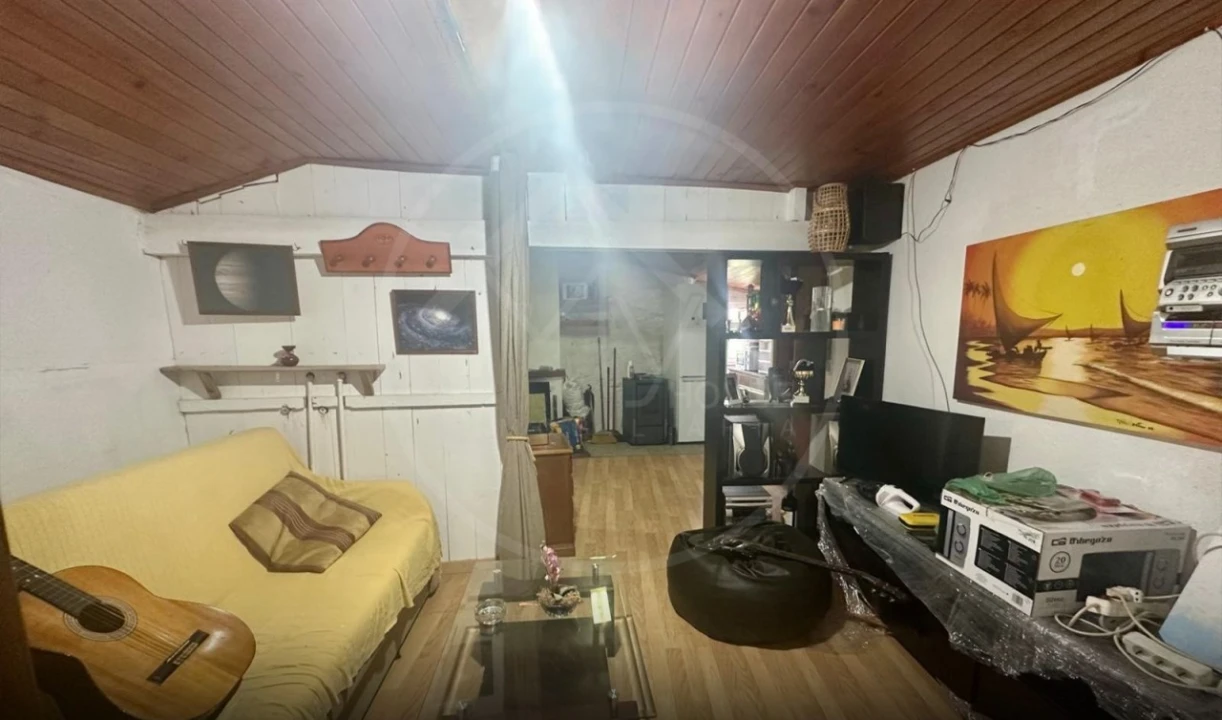 Moradia T1 para Venda em Pensalvos e Parada de Monteiros Foto 1