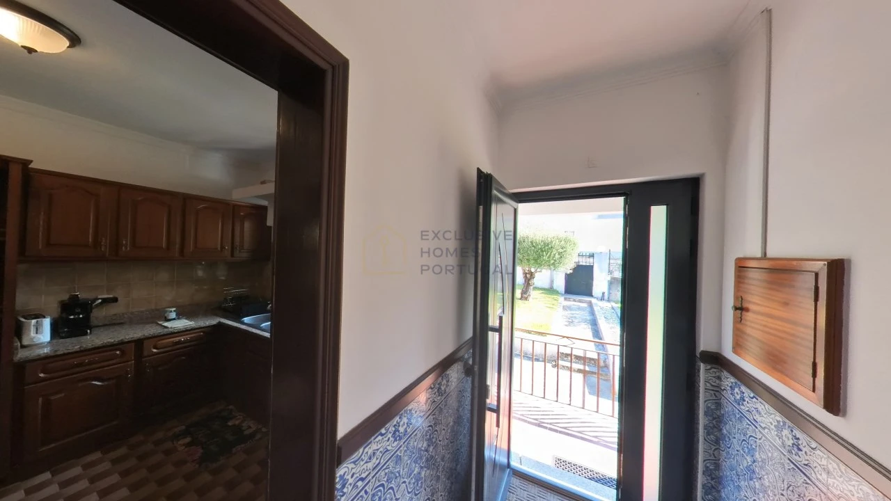 Moradia T5 para Arrendamento em Rebordões (Souto) Foto 112