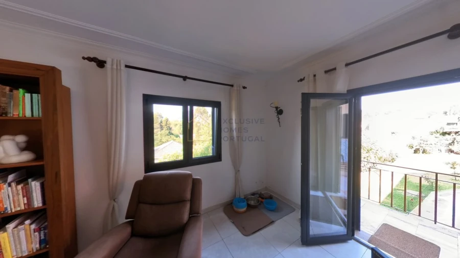 Moradia T5 para Arrendamento em Rebordões (Souto) Foto 153