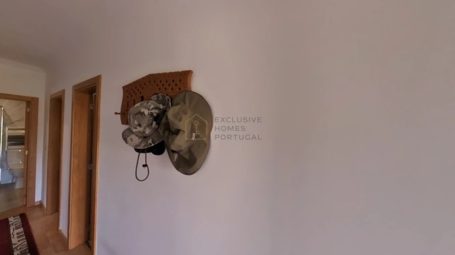 Moradia T5 para Arrendamento em Rebordões (Souto) Foto 91