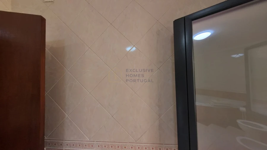 Moradia T5 para Arrendamento em Rebordões (Souto) Foto 125