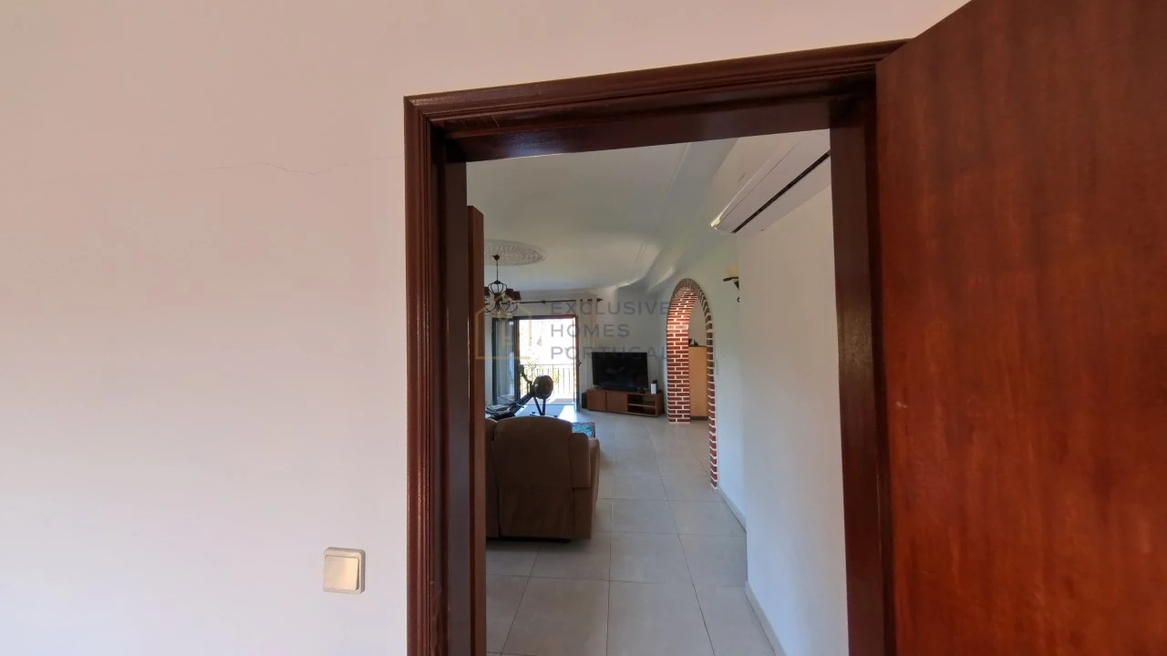 Moradia T5 para Arrendamento em Rebordões (Souto) Foto 158