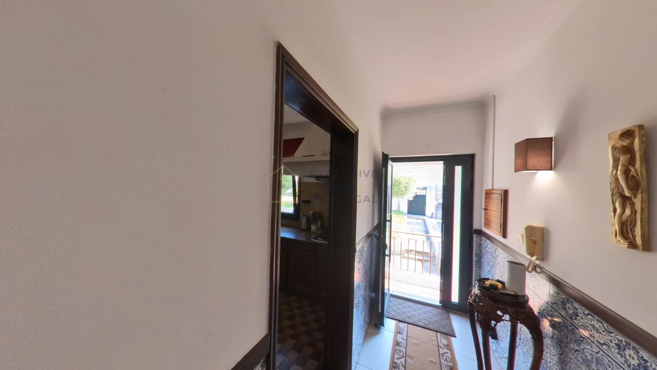 Moradia T5 para Arrendamento em Rebordões (Souto) Foto 115