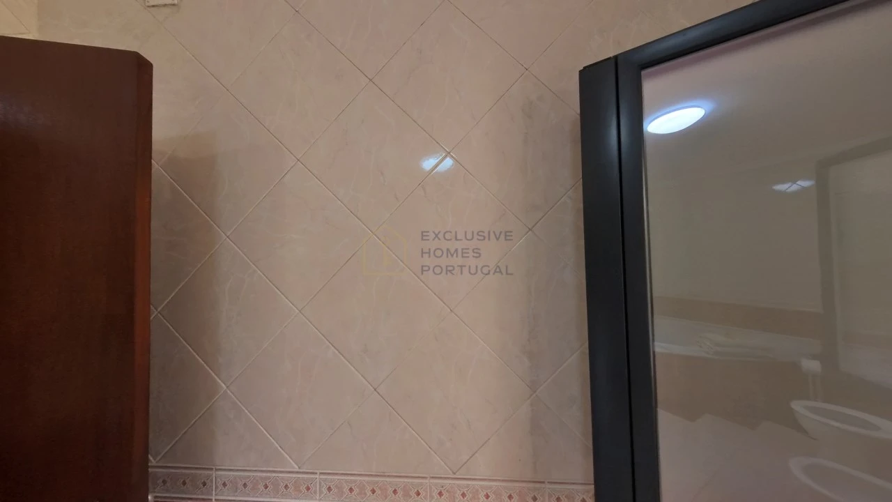 Moradia T5 para Arrendamento em Rebordões (Souto) Foto 125