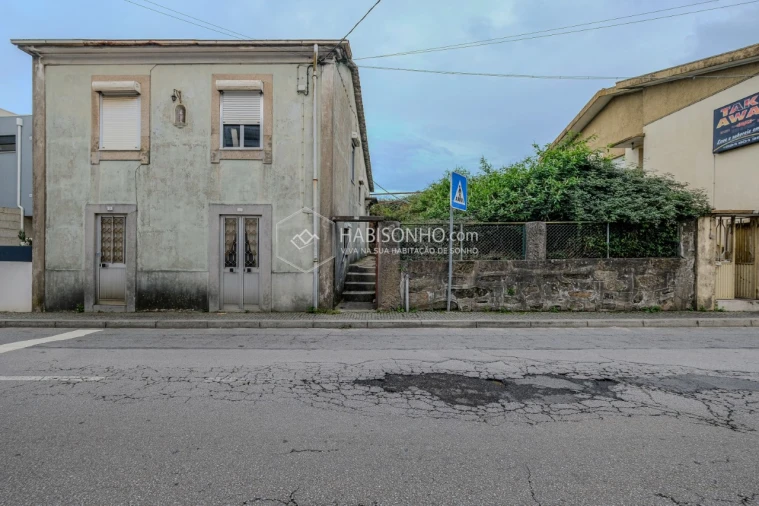 Moradia T2 para Venda em Nogueira e Silva Escura Foto 7